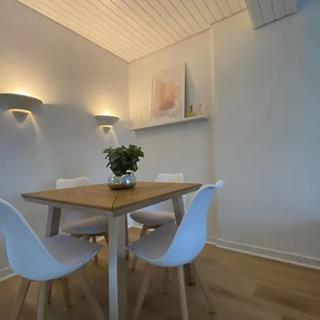 Comfort With Garden Apartment Meerbusch