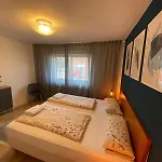 Apartman Comfort With Garden