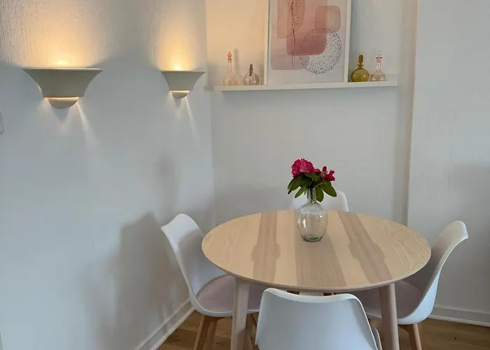 Comfort With Garden *